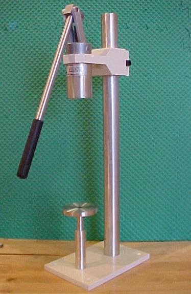 Manual Aerosol Can Crimper